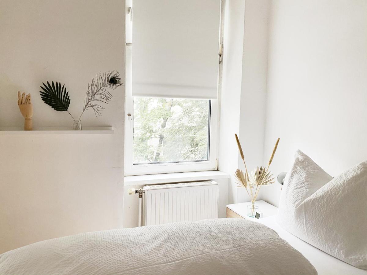 Sunny Apartment Near Belvedere Castle Wina Bagian luar foto